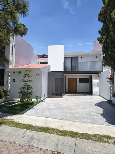 Fachada R